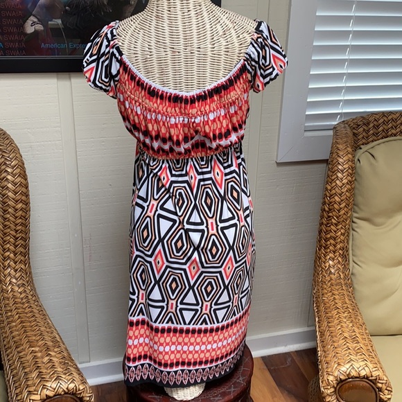 Adorable bright Muse peasant dress Size 4 - Picture 4 of 5